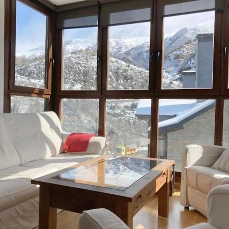Apartamento Tarmanones Escarrilla Exteriör bild