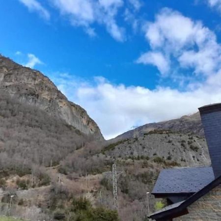 Apartamento Tarmanones Escarrilla Exteriör bild