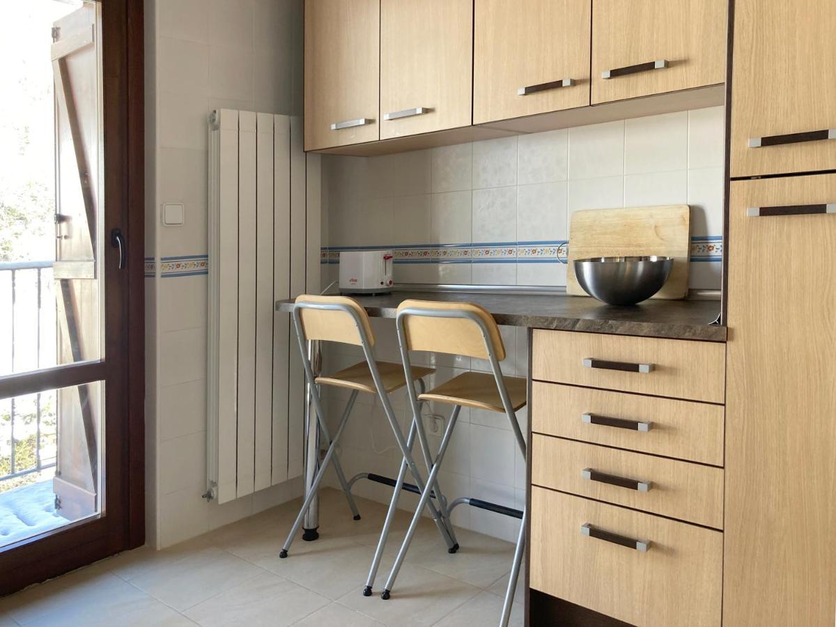 Apartamento Tarmanones Escarrilla Exteriör bild