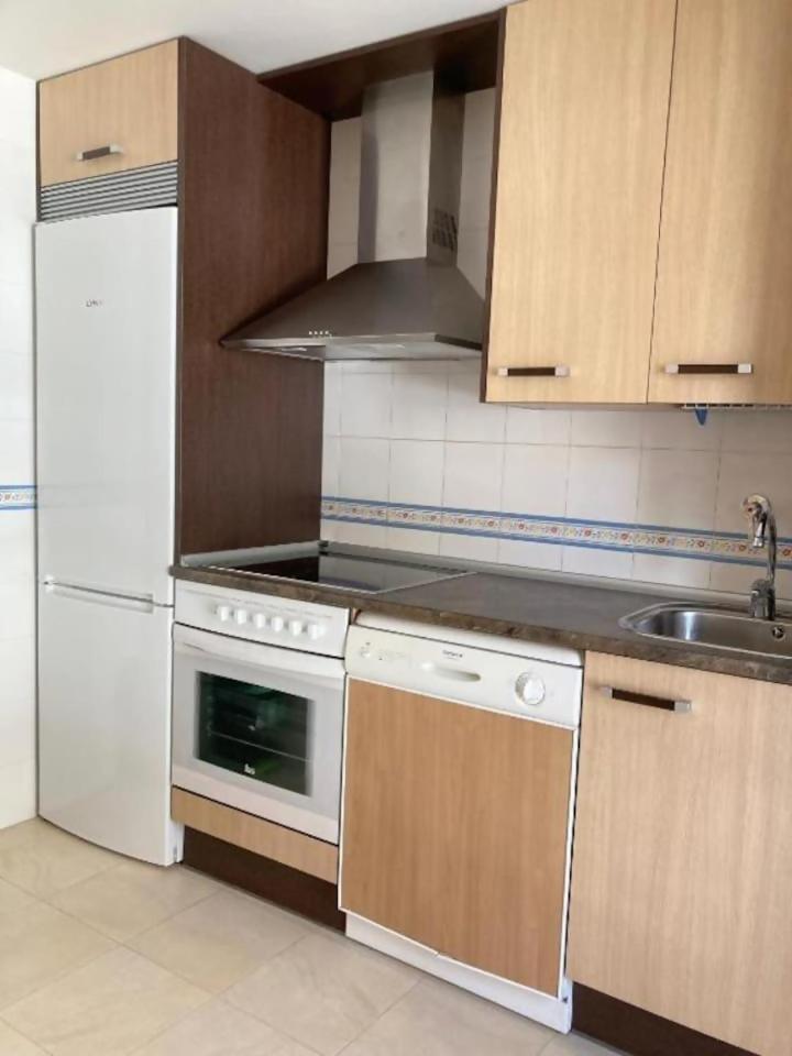 Apartamento Tarmanones Escarrilla Exteriör bild